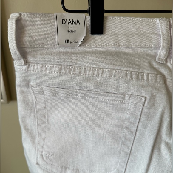 Kut From The Kloth Diana White Skinny Jeans Size 12 NWT - Picture 8 of 13